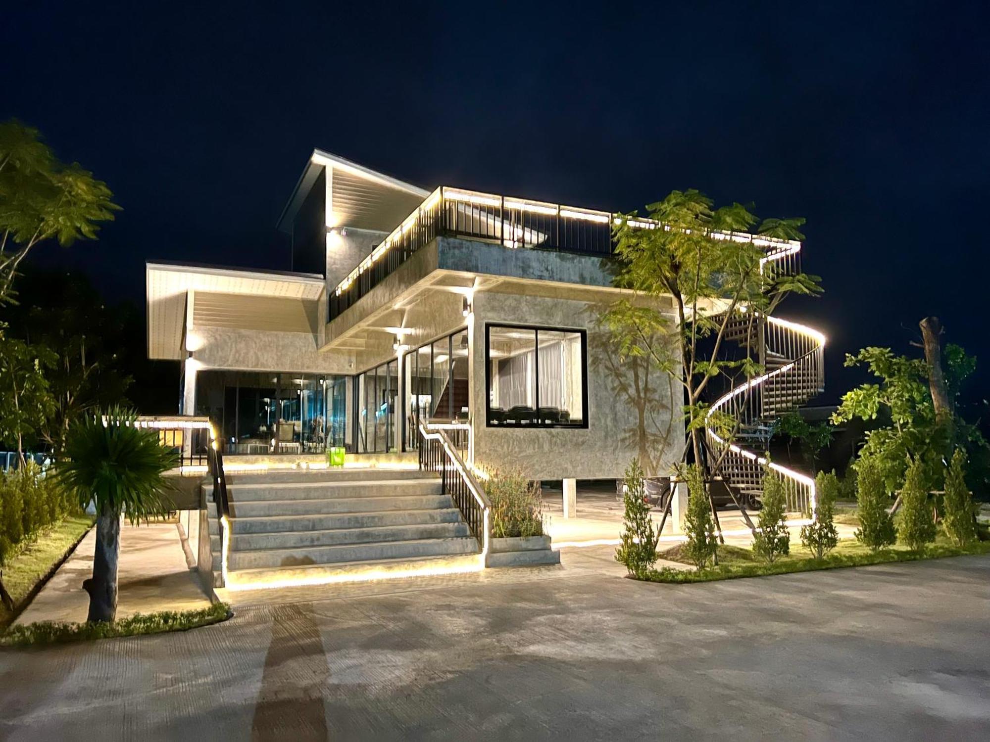 Farm View Resort @Uthai Thani ฟาร์มวิว รีสอร์ท อุทัยธานี Nong Khayang Εξωτερικό φωτογραφία
